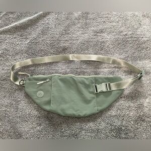 TOP PAW Adjustable Belt Bag/Fanny Pack
